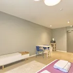 Asian Magnolia Express Apartman *