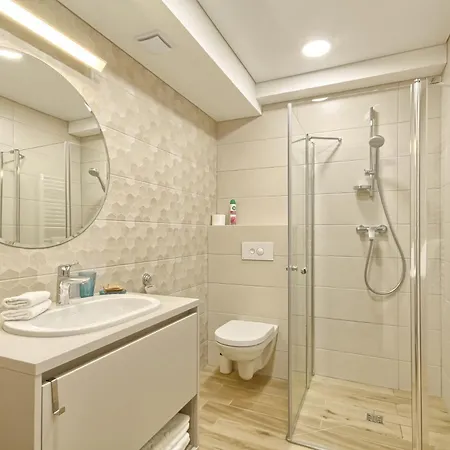 Asian Magnolia Express Apartment