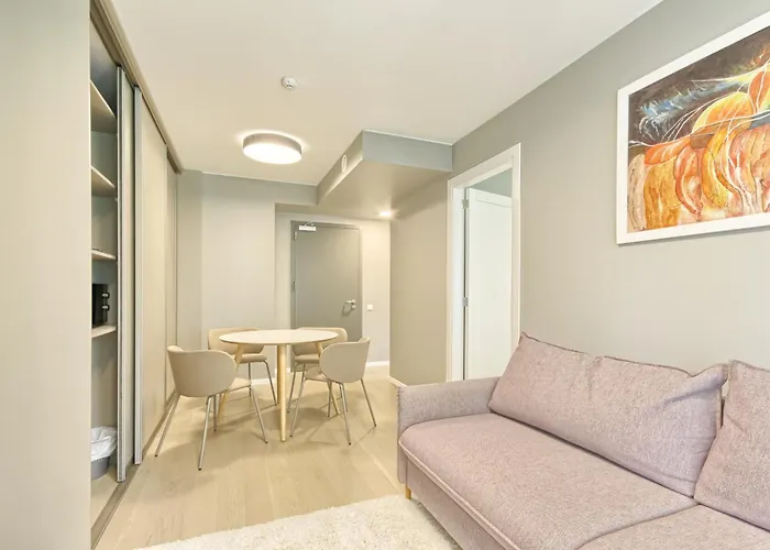 Asian Magnolia Express *