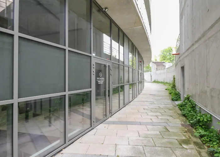 Asian Magnolia Express Apartment